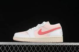 Picture of Air Jordan 1 LOW _SKUfw19961574173565419fw